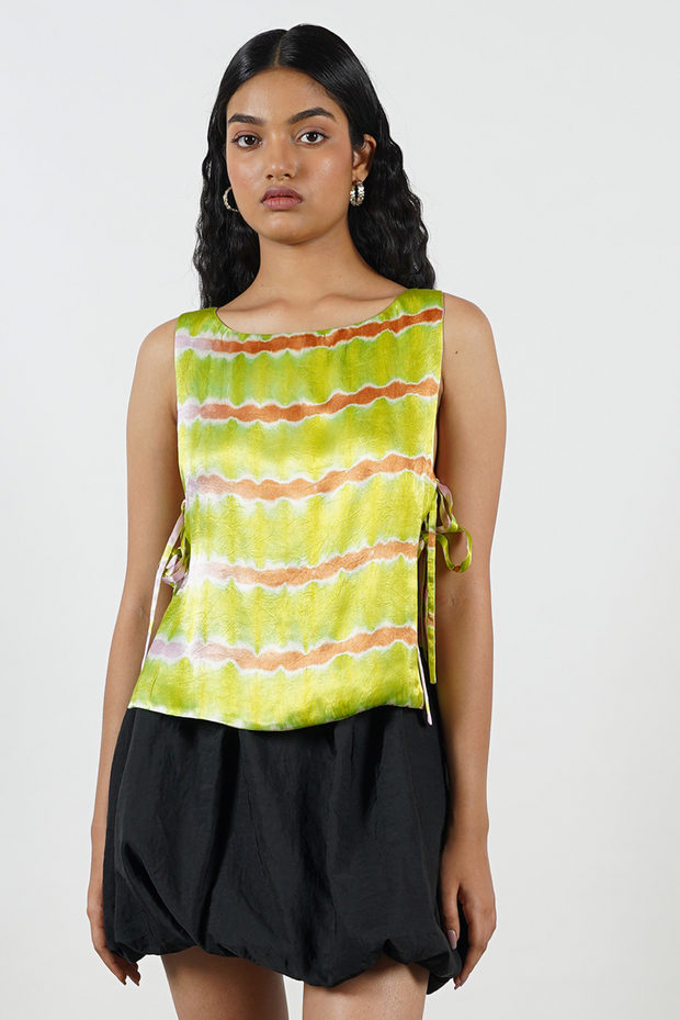 Reversible top, tie-dyed, satin, tie-up details, summer, sustainable brand