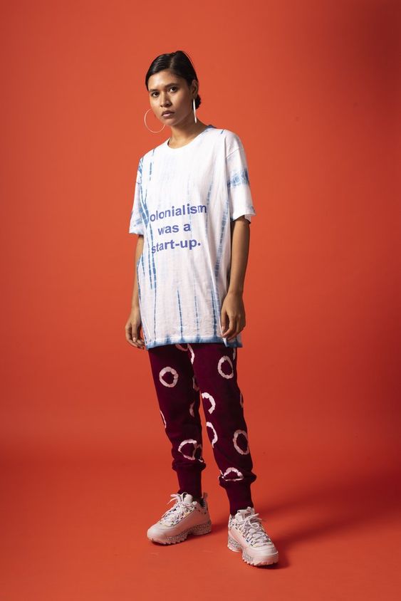 Front-side view of unisex colonisation was a start-up tee in 100% cotton