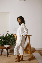 handloom khadi white cotton sustainable brand