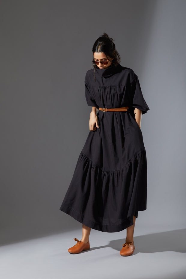 bedouin dress in black midi length